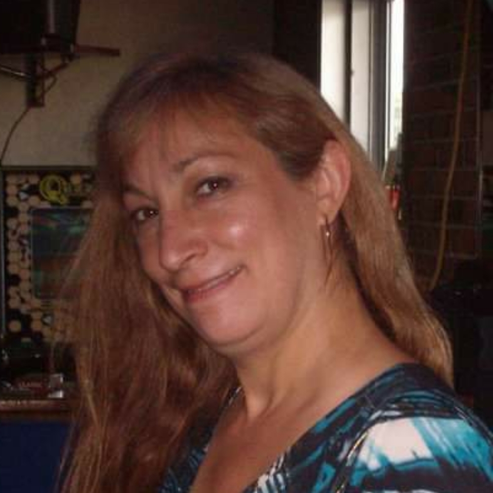 Meet your Posher, Stephanie.